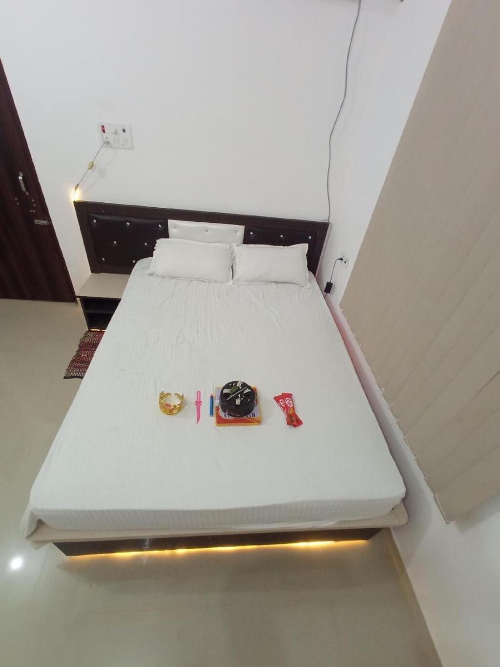 Hotel Vishal Buxar Bagian luar foto